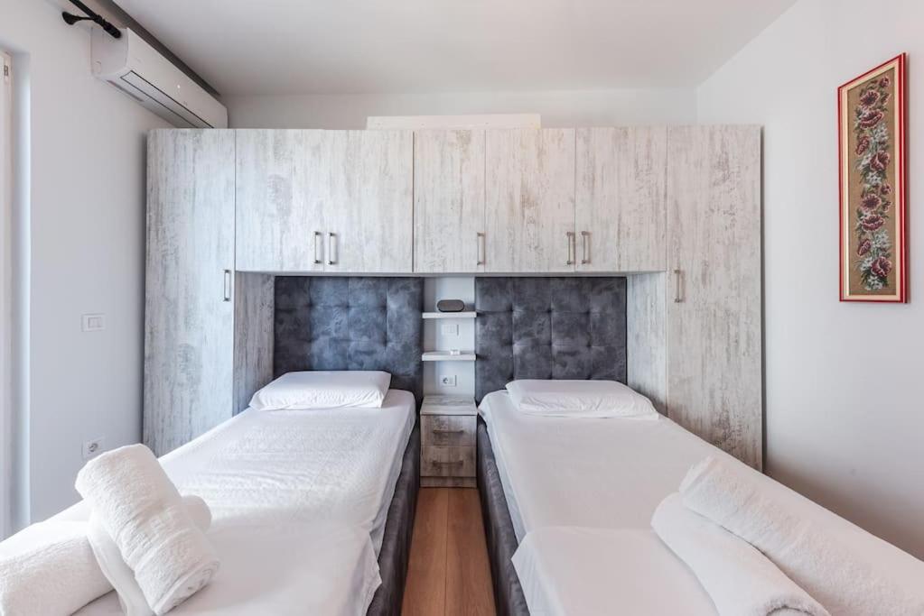 Seaview Luxury Suite By Ps Golem  Bagian luar foto