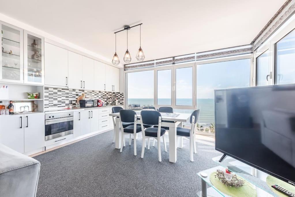 Seaview Luxury Suite By Ps Golem  Bagian luar foto